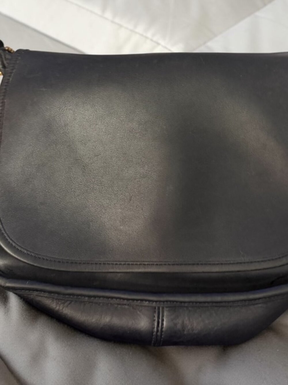 Coach Legacy 8951 Black Leather Crossbody — Great Condition ✨👜